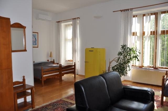 Hotel Club M.K.M. Modra Extérieur photo
